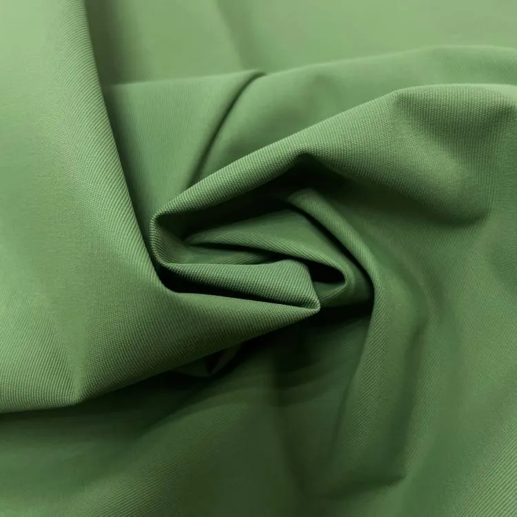Плащевая "Таслан" 330 TPU 3000/3000 цв. зелёный 18-0121 135 г/м2