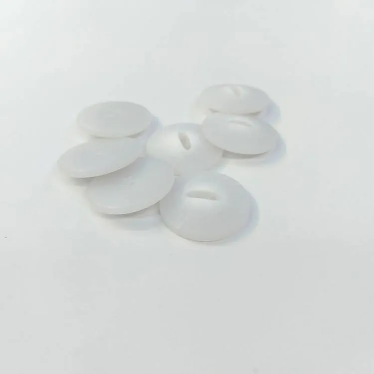 Пуговицы MA93 Wht 48L / 543