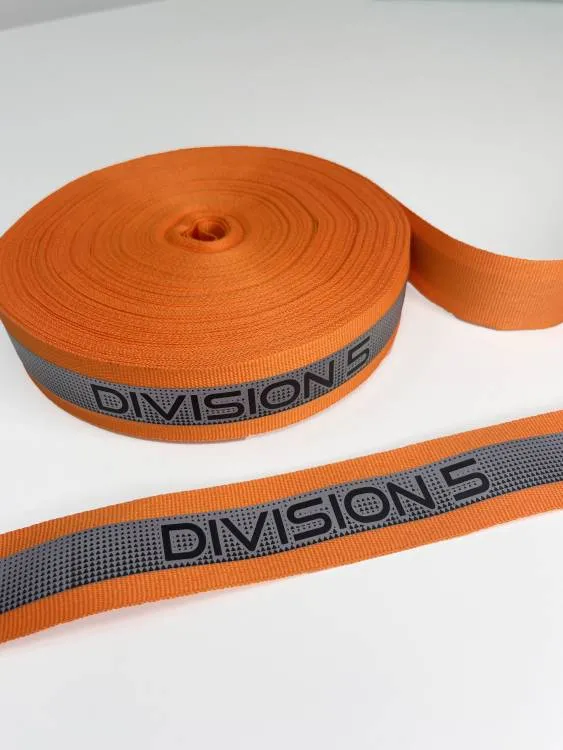 Тесьма светоотражающая 30мм, оранжевый "DIVISION 5"