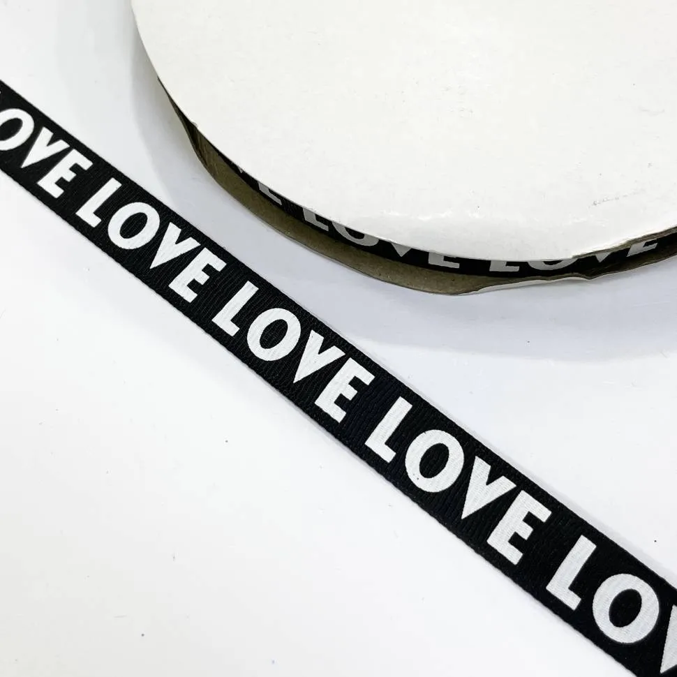 Тесьма репс.  1,4см "LOVE"